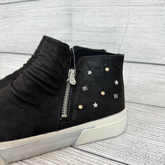 Blowfish Women's Black Wave-Zip Platform Sneaker Booties Size 11 - Picture 4 of 11